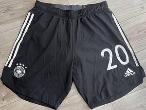 DFB - Trikot 2021 EM  | Original match worn DFB Spielertrikot mit der Nummer 20. Getragen von Robin Gosens im Europameisterschaftsspiel Spiel gegen Portugal am 19.06.2021 in München.Trikot stammt aus der Sammlung eines ehemaligen DFB-Mitarbeiters.Set besteht aus Trikot und Hose. Status: AAB. - Bild 2