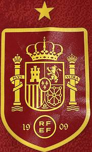  - Original match-issued Spain player jersey with the number 10 worn by Dani Olmo, prepared for the European Championship match against Germany on July 5, 2024. Status: AAB Short-sleeved jersey; size M; club emblem, Adidas manufacturer logo applied; player number and name rubberized; rubberized match print, European Champions patch flocked; Foundation patch flocked; 100% polyester; Made in Cambodia.Status AAB --It comes from the collection of a DFB employee. Condition: A - Bild 7