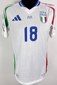Italien - Trikot 2024 EM  | Original match issued Italien Spielertrikot mit der Nummer 18 von Nicolò Barella. Vorbereitet für das Gruppenspiel der Europameisterschaft am 20.06.2024 in Gelsenkirchen. Status AAB. - Bild 12