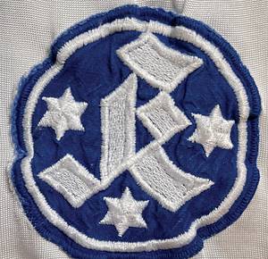  - Original match-worn Stuttgarter Kickers player jersey with the number 15. Worn in a match of the 2nd Bundesliga in the 1974/1975 season. Status: ABB Short-sleeved jersey; size M, club emblem sewn on, player number rubberized; manufacturer's logo rubberized; 40% cotton, 60% viscose; Made in West Germany; Condition: A - Bild 7