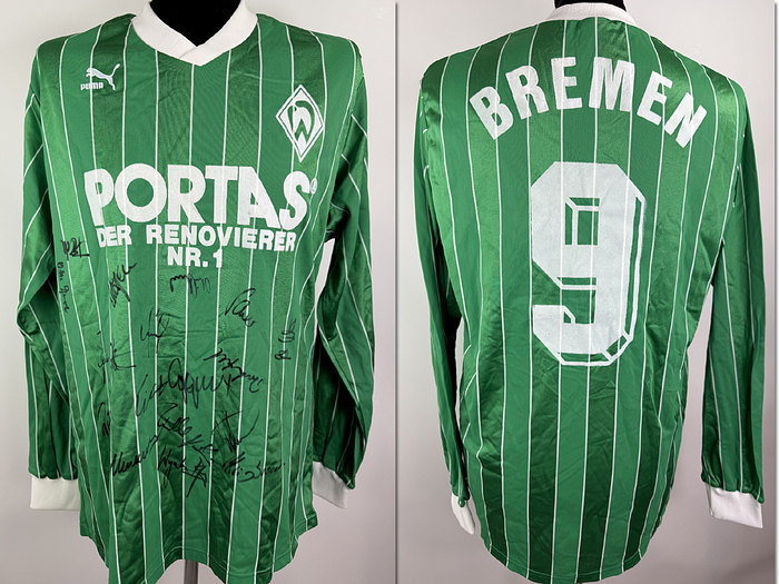 Bremen,Werder - Trikot 1988  | Original match worn Werder Bremen Spielertrikot mit der Nummer 9.Getragen in einem Bundesligaspiel von Karl Heinz Riedle in der Saison 1988/1989. Status:ABC.