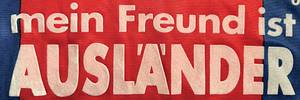 Uerdingen, FC Bayer  - Trikot 1992  | Original match worn FC Bayer Uerdingen Spielertrikot mit der Nummer 13 von Željko Dakic. SONDERTRIKOT "Mein Freund ist Ausländer". Getragen im  Bundesligaspiel gegen den 1 FC Köln am 2.12.1992. Diese Trikot wurde nur an diesem Tag eingesetzt. Status:AAB. - Bild 5