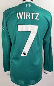  - Original match worn / issued FC Liverpool player shirt with the number 7 of Florian Wirtz. Worn / Prepared for a Premier League match in the 2025/2026 season. Status: ABB. Long-sleeved shirt; size M. Club crest, manufacturer logo "Adidas" applied, sponsor "Standard Chartered", club name, player number and player name rubberized; PL patch "No-room for racism" patch rubberized; sleeve sponsor "Expedia" rubberized; 100% polyester; Made in Vietnam. Condition: A - Bild 9