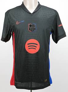  - Original match issued FC Barcelona player shirt with the number 19. Prepared for a Champions League match for Lamine Yamal, 2024/2025 season. Short-sleeved shirt; size M, club crest and manufacturer's logo applied; chest sponsor, player name and number rubberized; Champions League logo and Foundation logo flocked; sleeve sponsor rubberized; 100% polyester; Made in Thailand. Condition: A - Bild 2