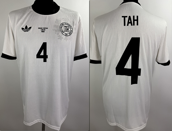 DFB-Trikot 2025  | Original match worn  DFB Spielertrikot mit der Nummer 4. Getragen von Jonathan Tah im Halbfinale der Nations-League im Spiel gegen Portugal  am 04.06.2025 in München. Staus:AAB