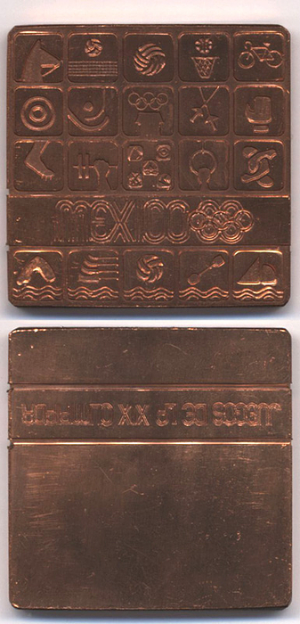 Teilnehmermedaille 1968  | Teilnehmermedaille Olympische Sommerspiele Mexico 1968. (v.L. Wyman). Mit den Symbolen der Olympischen Sportdisziplinen auf der Vorderseite. Kupfer. 5x5cm.