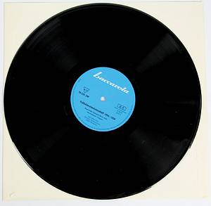  - World Cup 1954 1958 Lp with german Final Reports. WC 1954 +1958, German LP with original radio-reports of the World Cup Finals of 1954 and 1958. (GERMAN). Condition: B - Bild 2