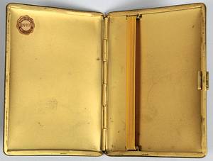 Sorry, no english description is available. ... Cigarettbox 1935 with football motiv VfR Mannheim -  Condition: A-.....leicht angelaufen; geringe Lagerspuren. - Bild 4