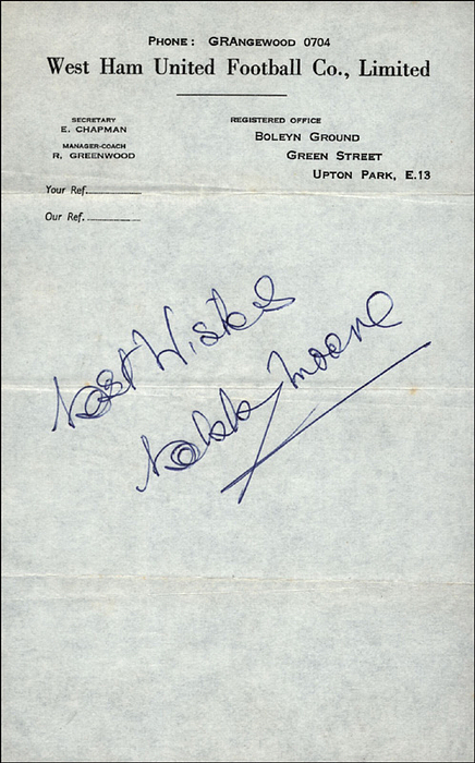 - Autograph Football World Cup 1966. Bobby Moore: (1941–1993) West Ham United letterhead featuring an original signature and the dedication "Best wishes" by Bobby Moore. English football legend and 1966 World Champion. 20 x 12.5 cm. --Caution: Not one of the fakes circulated via eBay—which have been offered for six years across three different eBay accounts by a forger from North Rhine-Westphalia! —Signature verified by an expert! Condition: A-B