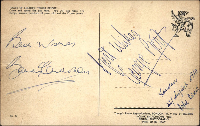  - Postcard bearing the original signatures of George Best (1946–2005)—football legend, Manchester United and Northern Ireland international, and World Footballer of the Year—and 1966 World Cup winner Bobby Charlton (1937–2023; England, Manchester United) on the reverse side. The autographs were obtained in London on August 22, 1970. Dimensions: 14 x 9 cm. Condition: A-