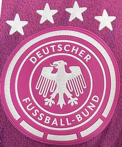 DFB - Trikot 2024 EM  | Original match issued DFB Spielertrikot mit der Nummer 13 von Thomas Müller. Vorbereitet für das Spiel gegen Ungarn am 19.06.2024 in Stuttgart.Trikot stammt aus der Sammlung eines ehemaligen DFB-Mitarbeiters.StatusAAB. - Bild 9
