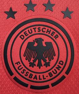 DFB - Trikot 2021 EM Neuer  | Original match issued DFB Spielertrikot mit der Nummer 1,Manuel Neuer. Vorbereitet für das Europameisterschaftsspiel Spiel gegen England am 23.06.2021 in London.Trikot stammt aus der Sammlung eines ehemaligen  Status: AAB. - Bild 8