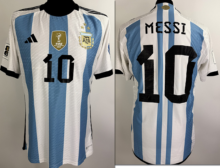 Argentinien - Trikot 2026 Messi  | Original match issued Argentinien Spielertrikot mit der Nummer 10. Vorbereitet für ein WM 2026 Qualifikationsspiel für den Star der argentinischen Nationalmannschaft, Lionel Messi. Argentinien wurde bei der WM 2022 in Qatar Weltmeister.Status ABC