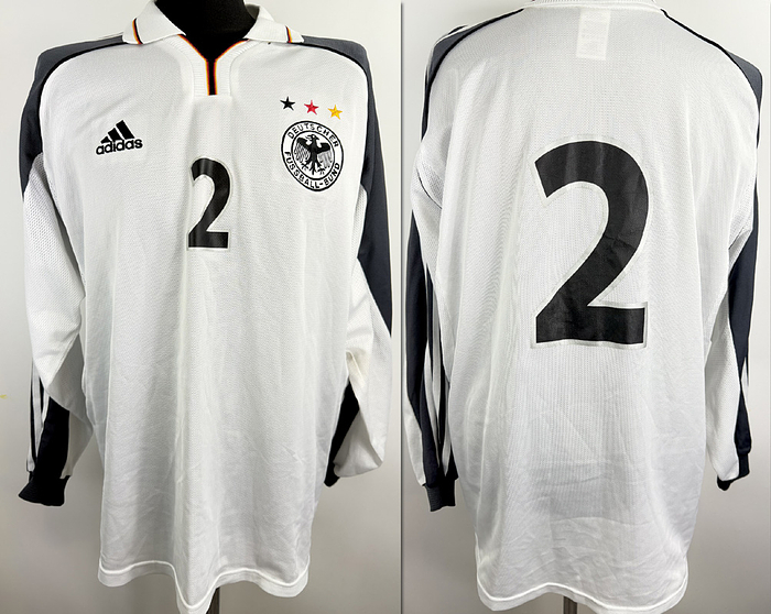 DFB - Trikot 2001  | Original match issued DFB Spielertrikot mit der Nummer 2 von Marko Rehmer.Vorbereitet für ein Länderspiel im Jahr 2001.Trikot stammt aus der Sammlung eines ehemaligen DFB-Mitarbeiters. Status ABB