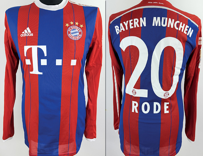 München,FC Bayern  - Trikot 2015  | Original match issued FC Bayern  Spielertrikot mit der Nummer 20 von Sebastian Rode.Vorbereitet für die Partie gegen Borussia Mönchengladbach am 20.03.2015. Der 26. Spieltag der Bundesliga-Saison 2014/15 stand unter dem Motto „#StrichDurchVorurteile“ und setzte ein Zeichen für Integration und Vielfalt. Daher wurde der Sonderpatch auf dem Ärmel aufgeflockt.Status AAB