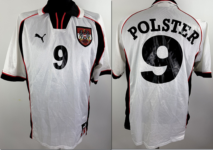 ÖFB - Trikot 1998  | Original match worn Österreich Spielertrikot mit der Nummer 9 von Toni Polster. Getragen in einem Länderspiel im Jahr 1998. Status ABB