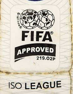 Football match Ball 2003 VfB Stuttgart v Rangers - Bild 5