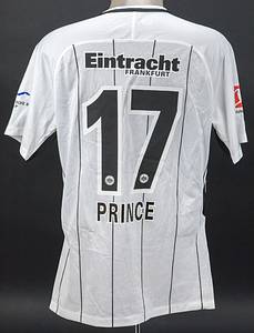 Original match worn Eintracht Frankfurt Spielertrikot mit der Nummer 17. Getragen von Kevin-Prince Boateng am 19.02.2018 im Bundesliga-Spiel gegen RB Leipzig. SGE - RB Leipzig 2:1. Boateng ist 15-facher Nationalspieler von Ghana. Status:AAC. - Bild 3