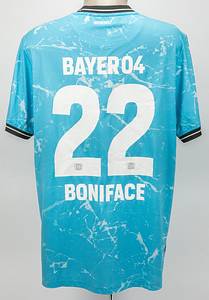 Original match worn Spielertrikot von Bayer 04 Leverkusen mit der Rückennummer 22. Getragen von Victor Boniface am 06.04.2024 im Spiel der Fußball Bundesliga gegen Union Berlin. Union - Bayer 0:1; Boniface ist 8-facher Nationalspieler von Nigeria. 3. 2024 wurde Bayer Leverkusen Deutscher Fußballmeister. Status:AAB. - Bild 3
